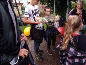 Festyn z serii "FESTYNY z RODZINKĄ" - Witaj Szkoło - 08.09.2018 r - zdjęcie58