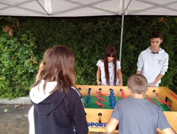 Festyn z serii "FESTYNY z RODZINKĄ" - Witaj Szkoło - 08.09.2018 r - zdjęcie13