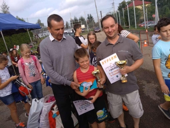 Festyn z serii "FESTYNY z RODZINKĄ" - Witaj Szkoło - 08.09.2018 r - zdjęcie9