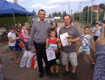 Festyn z serii "FESTYNY z RODZINKĄ" - Witaj Szkoło - 08.09.2018 r - zdjęcie10