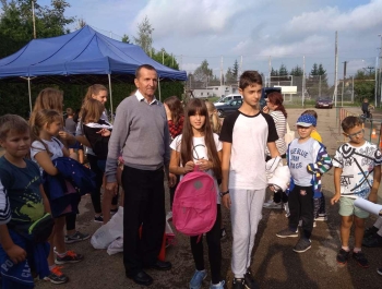 Festyn z serii "FESTYNY z RODZINKĄ" - Witaj Szkoło - 08.09.2018 r - zdjęcie7