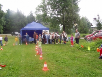 FESTYN SPORTOWO &#8211; REKREACYJNY DLA DZIECI &#8222;WAKACJE NA SPORTOWO i WESOŁO&#8221; - zdjęcie 1