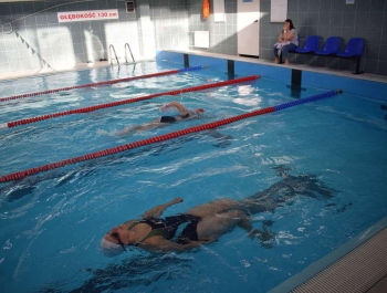 Sztafeta pływacka 100x100m z okazji 100-lecia odzyskania niepodległości przez Polskę - zdjęcie36