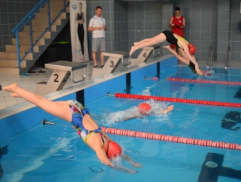 ZAWODY PŁYWACKIE: Ferie z MOSiR-em 2019 WYNIKI+ZDJĘCIA - zdjęcie103