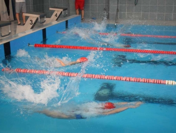 ZAWODY PŁYWACKIE: Ferie z MOSiR-em 2019 WYNIKI+ZDJĘCIA - zdjęcie107