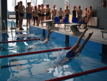 ZAWODY PŁYWACKIE: Ferie z MOSiR-em 2019 WYNIKI+ZDJĘCIA - zdjęcie98