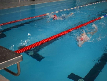 ZAWODY PŁYWACKIE: Ferie z MOSiR-em 2019 WYNIKI+ZDJĘCIA - zdjęcie94