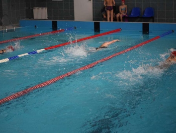 ZAWODY PŁYWACKIE: Ferie z MOSiR-em 2019 WYNIKI+ZDJĘCIA - zdjęcie46