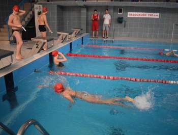 ZAWODY PŁYWACKIE: Ferie z MOSiR-em 2019 WYNIKI+ZDJĘCIA - zdjęcie43