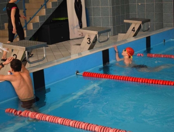 ZAWODY PŁYWACKIE: Ferie z MOSiR-em 2019 WYNIKI+ZDJĘCIA - zdjęcie13