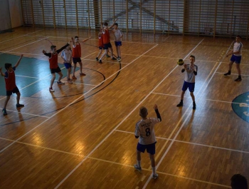 Eliminacje Miejskie do Powiatowych Igrzysk Dzieci w piłce ręcznej - WYNIKI + ZDJĘCIA - zdjęcie48