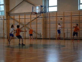 Eliminacje Miejskie do Powiatowych Igrzysk Dzieci w piłce ręcznej - WYNIKI + ZDJĘCIA - zdjęcie41