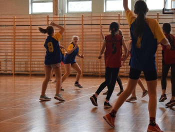Eliminacje Miejskie do Powiatowych Igrzysk Dzieci w piłce ręcznej - WYNIKI + ZDJĘCIA - zdjęcie27