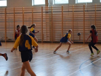 Eliminacje Miejskie do Powiatowych Igrzysk Dzieci w piłce ręcznej - WYNIKI + ZDJĘCIA - zdjęcie28