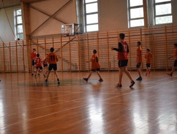 Eliminacje Miejskie do Powiatowych Igrzysk Dzieci w piłce ręcznej - WYNIKI + ZDJĘCIA - zdjęcie23