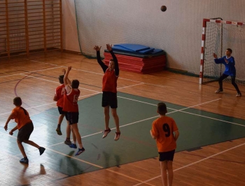 Eliminacje Miejskie do Powiatowych Igrzysk Dzieci w piłce ręcznej - WYNIKI + ZDJĘCIA - zdjęcie15