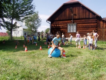 FESTYN SPORTOWO REKREACYJNY - "POŻEGNANIE WAKACJI" - MOSZCZANICA,OCZKÓW,KOCURÓW. - zdjęcie 16