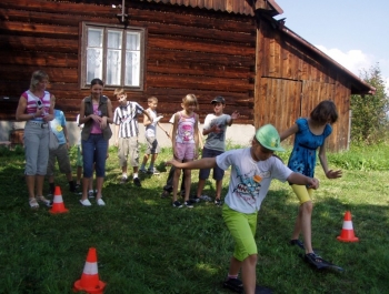FESTYN SPORTOWO REKREACYJNY - "POŻEGNANIE WAKACJI" - MOSZCZANICA,OCZKÓW,KOCURÓW. - zdjęcie 15