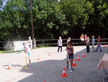FESTYN SPORTOWO REKREACYJNY - "POŻEGNANIE WAKACJI" - MOSZCZANICA,OCZKÓW,KOCURÓW. - zdjęcie 10