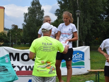 TURNIEJ SIATKÓWKI PLAŻOWEJ "O PUCHAR BURMISTRZA MIASTA ŻYWCA" – WYNIKI + ZDJĘCIA - zdjęcie25