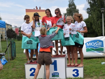 TURNIEJ SIATKÓWKI PLAŻOWEJ "O PUCHAR BURMISTRZA MIASTA ŻYWCA" – WYNIKI + ZDJĘCIA - zdjęcie31