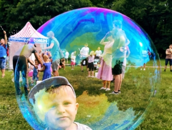 BUBBLE DAY - Dzień Baniek Mydlanych - zdjęcie4