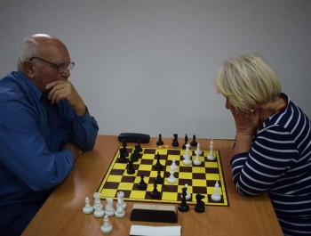 IV POWIATOWY INTEGRACYJNY TURNIEJ SZACHOWY O PUCHAR PREZESA Stowarzyszenia CROSS BESKIDEK Żywiec - zdjęcie9