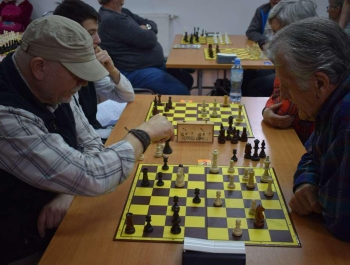 IV POWIATOWY INTEGRACYJNY TURNIEJ SZACHOWY O PUCHAR PREZESA Stowarzyszenia CROSS BESKIDEK Żywiec - zdjęcie10