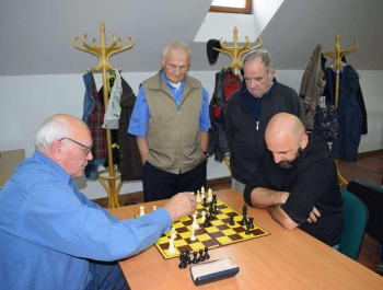 IV POWIATOWY INTEGRACYJNY TURNIEJ SZACHOWY O PUCHAR PREZESA Stowarzyszenia CROSS BESKIDEK Żywiec - zdjęcie20