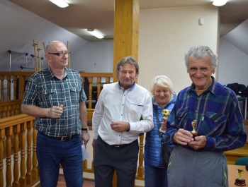 IV POWIATOWY INTEGRACYJNY TURNIEJ SZACHOWY O PUCHAR PREZESA Stowarzyszenia CROSS BESKIDEK Żywiec - zdjęcie30