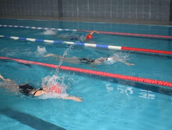 Mikołajkowe Zawody Pływackie  WYNIKI + ZDJĘCIA - zdjęcie1