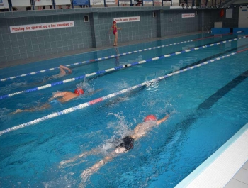 Mikołajkowe Zawody Pływackie  WYNIKI + ZDJĘCIA - zdjęcie9