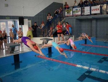 Mikołajkowe Zawody Pływackie  WYNIKI + ZDJĘCIA - zdjęcie38