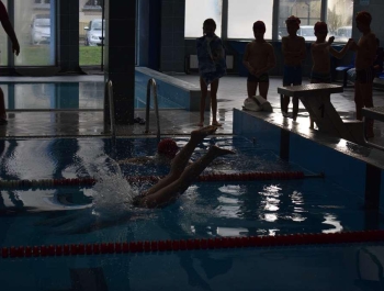 Mikołajkowe Zawody Pływackie  WYNIKI + ZDJĘCIA - zdjęcie45