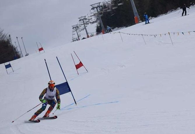 Eliminacje do Mistrzostw Polski Amatorów w narciarstwie alpejskim Zwardoń 10.01.2020 rok