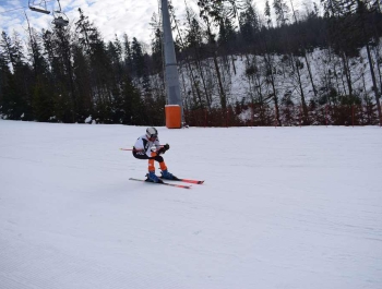 Eliminacje do Mistrzostw Polski Amatorów w narciarstwie alpejskim Zwardoń 10.01.2020 rok - zdjęcie31