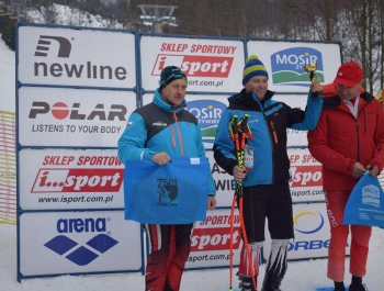 Eliminacje do Mistrzostw Polski Amatorów w narciarstwie alpejskim Zwardoń 10.01.2020 rok - zdjęcie53