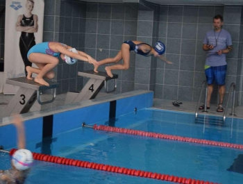 ZAWODY PŁYWACKIE: Ferie z MOSiR-em 2020 WYNIKI+ZDJĘCIA - zdjęcie6