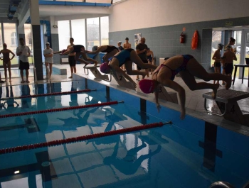 ZAWODY PŁYWACKIE: Ferie z MOSiR-em 2020 WYNIKI+ZDJĘCIA - zdjęcie19