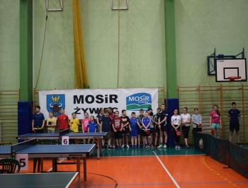 MISTRZOSTWA MIASTA ŻYWCA W TENISIE STOŁOWYM – ZDJĘCIA + WYNIKI - zdjęcie6