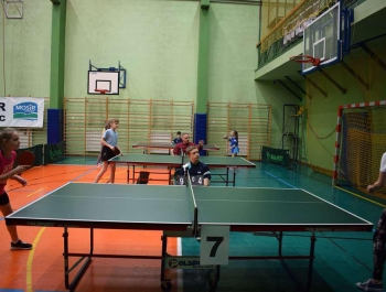MISTRZOSTWA MIASTA ŻYWCA W TENISIE STOŁOWYM – ZDJĘCIA + WYNIKI - zdjęcie19