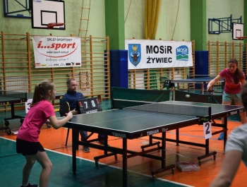 MISTRZOSTWA MIASTA ŻYWCA W TENISIE STOŁOWYM – ZDJĘCIA + WYNIKI - zdjęcie29