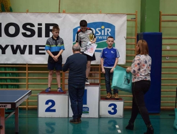 MISTRZOSTWA MIASTA ŻYWCA W TENISIE STOŁOWYM – ZDJĘCIA + WYNIKI - zdjęcie42