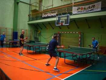 MISTRZOSTWA MIASTA ŻYWCA W TENISIE STOŁOWYM – ZDJĘCIA + WYNIKI - zdjęcie58