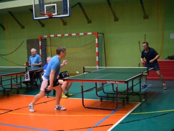 MISTRZOSTWA MIASTA ŻYWCA W TENISIE STOŁOWYM – ZDJĘCIA + WYNIKI - zdjęcie61