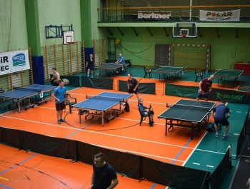 MISTRZOSTWA MIASTA ŻYWCA W TENISIE STOŁOWYM – ZDJĘCIA + WYNIKI - zdjęcie65