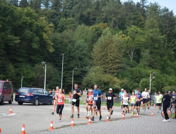 XXX Jesienny Festiwal Biegowy - Wyniki + zdjęcia - zdjęcie 509