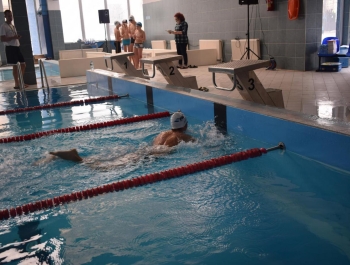 ZAWODY PŁYWACKIE - WYNIKI + ZDJĘCIA - zdjęcie13