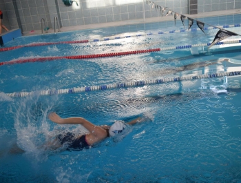 ZAWODY PŁYWACKIE - WYNIKI + ZDJĘCIA - zdjęcie52