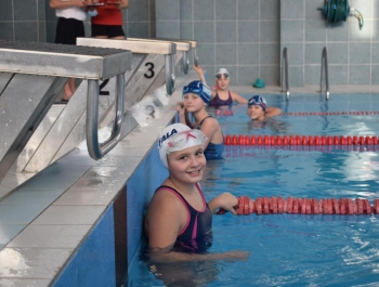 ZAWODY PŁYWACKIE - WYNIKI + ZDJĘCIA - zdjęcie68